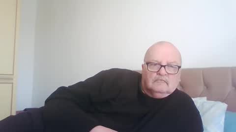 old_fkrr_ online show from February 17, 11:42 am