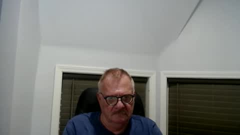 oldguybigd online show from June 7, 6:09 am