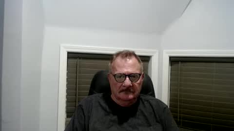 oldguybigd online show from June 10, 4:36 am