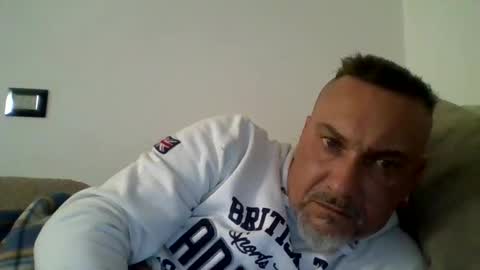 Snapshot of olimpio1230 chatting on December 2, 9:26 pm olimpio1230 online show from December 2, 9:26 pm