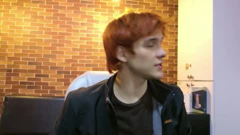 oliver_big19 online show from October 20, 11:36 am