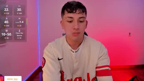 oliveeer online show from February 16, 12:41 am