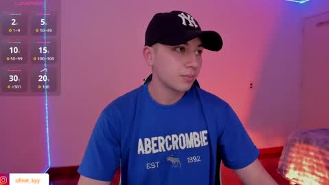 oliveeer online show from April 26, 9:55 pm