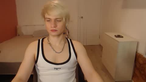 Oliver online show from February 14, 1:00 am