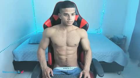 oliver thompsson online show from April 14, 2:11 am