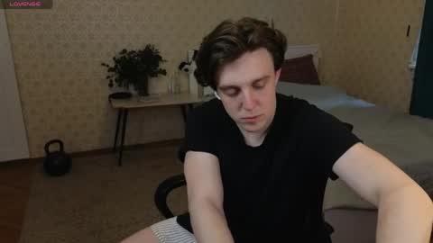 Oliver Evans online show from May 11, 4:14 am