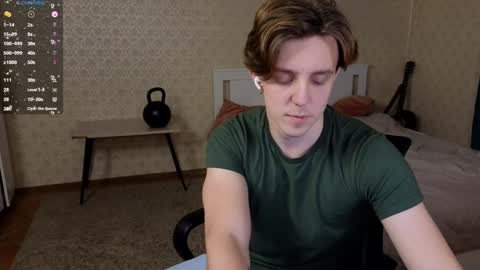 Oliver Evans online show from December 8, 11:40 pm