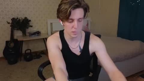 Oliver Evans online show from February 18, 12:15 am