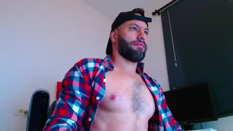 oliver online show from January 13, 1:15 pm