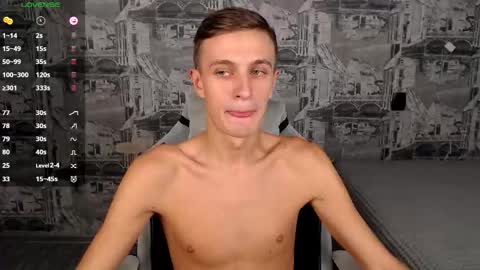 Oliver online show from September 24, 9:08 am