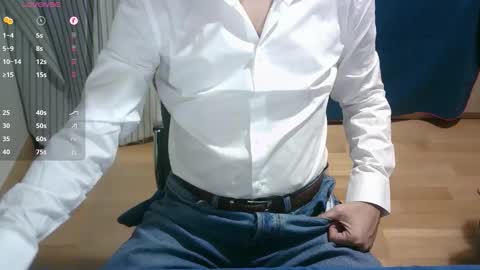 Snapshot of omar87ram chatting on October 24, 8:21 pm Omar online show from October 24, 8:21 pm