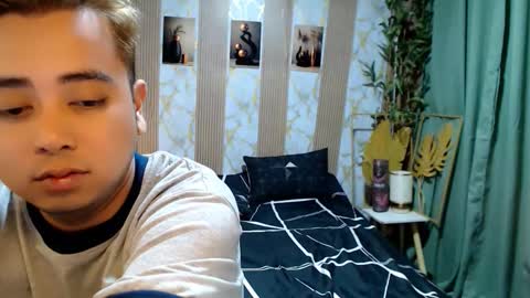 omar_asianfuck online show from February 15, 9:18 am