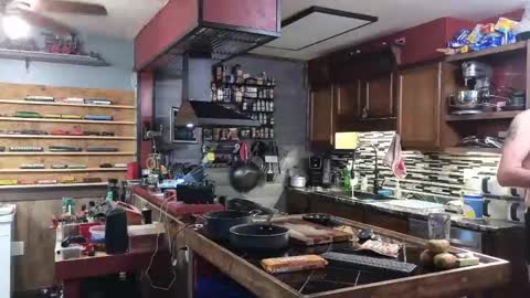 Norm online show from April 17, 11:07 pm