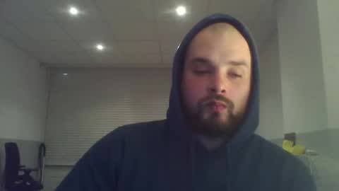 omgwhereim online show from January 9, 6:57 pm