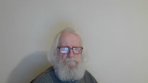 Somewhere over the rainbow online show from November 20, 9:02 pm