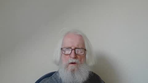 Somewhere over the rainbow online show from November 8, 2:31 pm