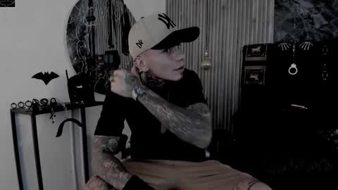     ... online show from November 23, 4:56 am