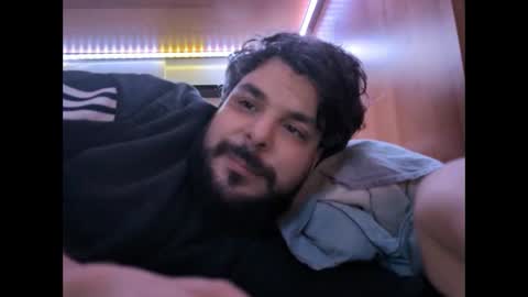 onecrew1 online show from November 14, 6:53 pm