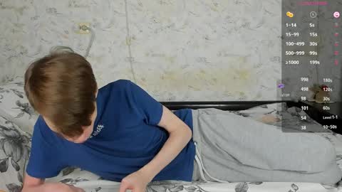 Erick  online show from March 27, 8:26 am