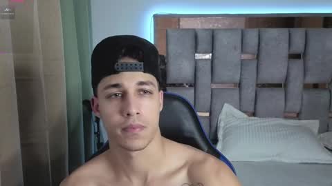 Orionblaze 69  online show from April 13, 3:07 am