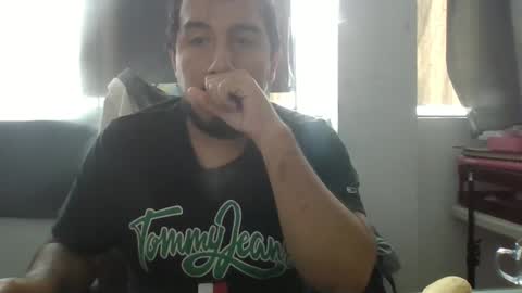 Snapshot of oscaryn_martell chatting on January 22, 1:11 pm oscaryn_martell online show from January 22, 1:11 pm