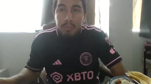 Snapshot of oscaryn_martell chatting on January 20, 12:39 pm oscaryn_martell online show from January 20, 12:39 pm