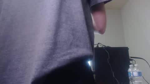 OsoFroze online show from December 6, 12:34 am