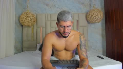 Otto online show from January 12, 9:08 pm