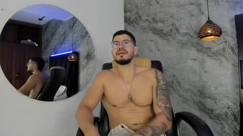 Otto online show from December 6, 2:06 pm