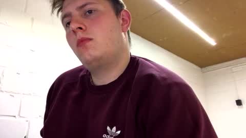 outflayd online show from March 7, 9:34 pm