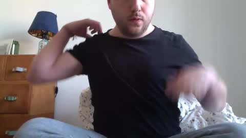 Snapshot of ovid231 chatting on February 8, 9:35 am 92 online show from February 8, 9:35 am