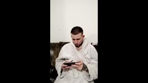 Owen kayz online show from April 13, 11:38 pm