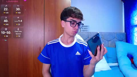 Owen  Independent model  online show from January 14, 5:45 pm