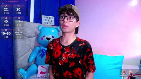 Owen  Independent model  online show from December 29, 4:59 am