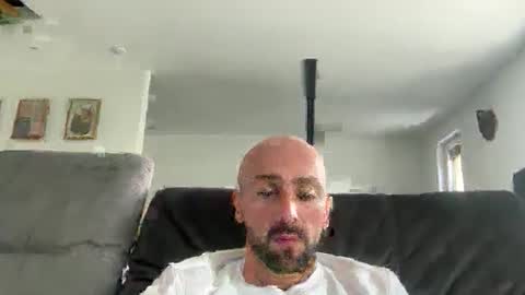 Snapshot of oxlade59 chatting on October 22, 12:20 pm oxlade59 online show from October 22, 12:20 pm