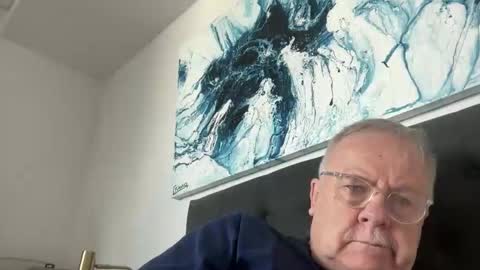 ozhairybearxxxx online show from June 5, 2:05 am