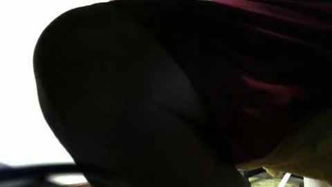 Snapshot of ozzienuts21153 chatting on February 12, 8:27 am ozzienuts21153 online show from February 12, 8:27 am