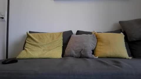 p3dro3scobar online show from May 11, 6:04 am