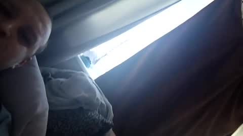 Snapshot of pablo2802 chatting on March 4, 12:55 pm pablo2802 online show from March 4, 12:55 pm