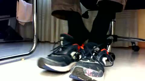 Snapshot of pablomenesssl chatting on December 14, 12:55 pm Pablo Meness online show from December 14, 12:55 pm