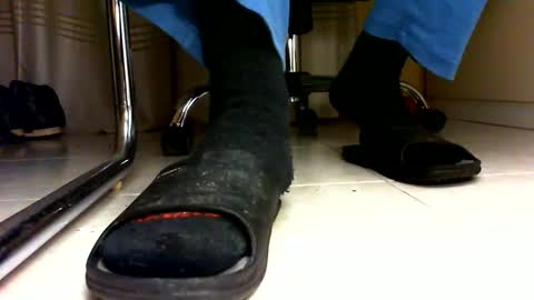 Snapshot of pablomenesssl chatting on December 19, 9:17 pm Pablo Meness online show from December 19, 9:17 pm