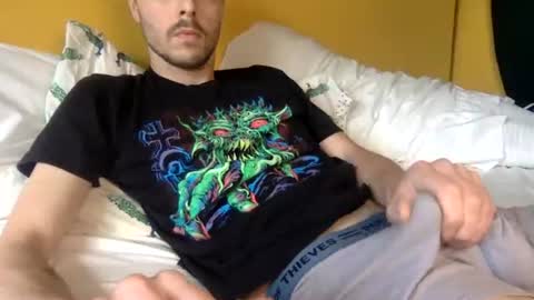 paintdude424 online show from June 20, 6:24 pm