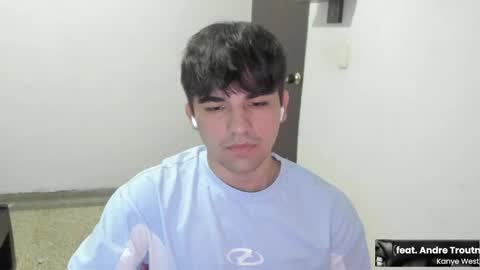 pakun_ online show from April 22, 1:45 am