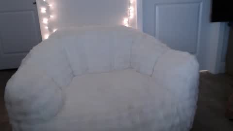  -- New Videos Down Below online show from April 4, 1:35 am