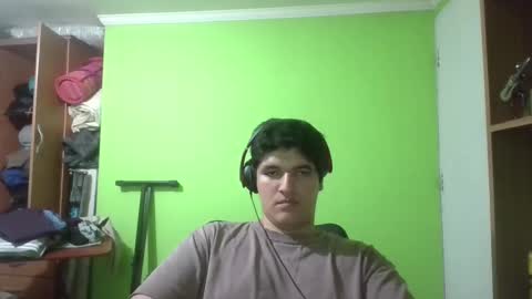 Snapshot of papitowilly999 chatting on February 7, 5:10 am Papito online show from February 7, 5:10 am