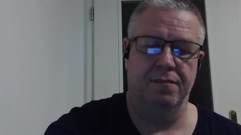 para3214 online show from November 23, 10:10 pm