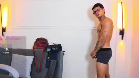 Ryan And Casper online show from May 22, 2:22 pm