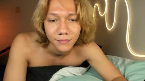 connie online show from December 10, 5:33 pm