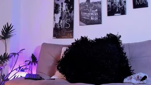 parker lavine online show from December 21, 2:08 am