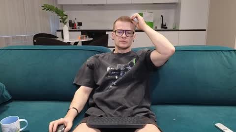 Pashka online show from April 8, 6:46 am